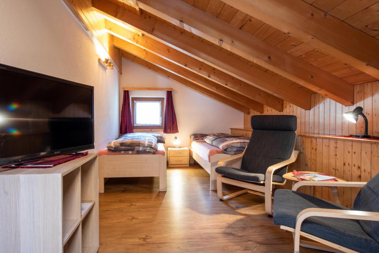 Haus Avalanche Apartment Saas-Fee Phòng bức ảnh