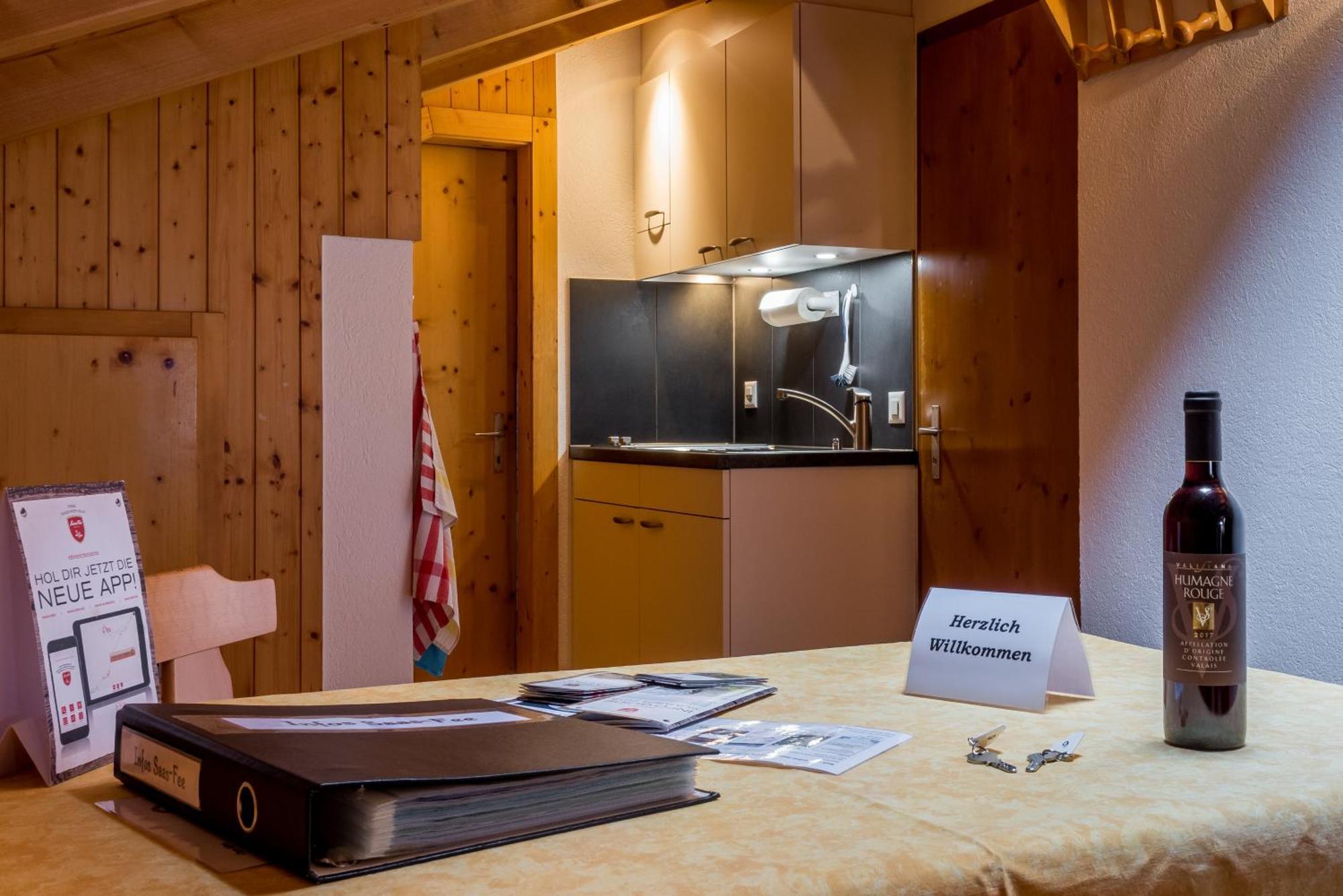 Haus Avalanche Apartment Saas-Fee Phòng bức ảnh